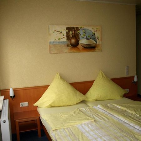 Pension Zur Krone Hotel Eisenach Kültér fotó